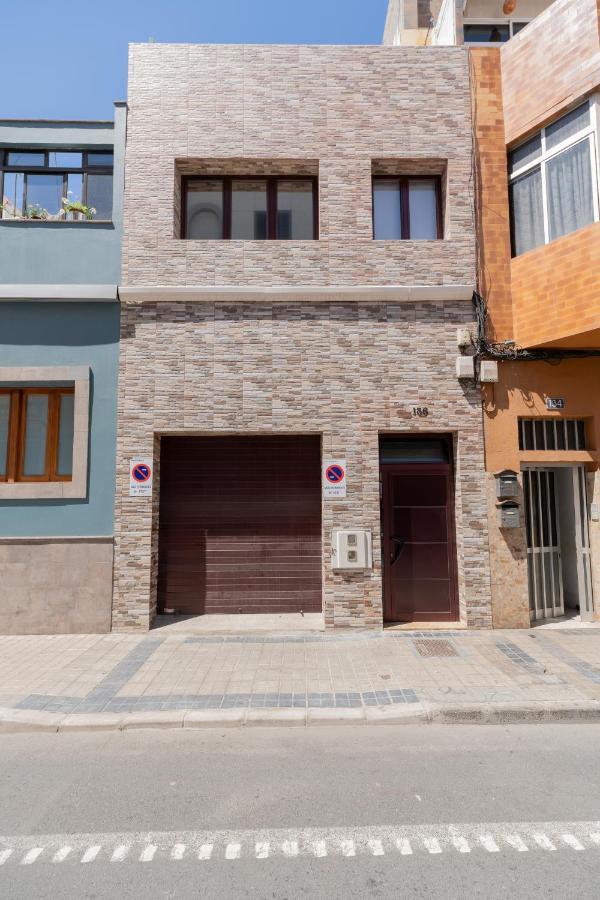 Agueita Surf Apartment Las Palmas / Gran Canaria